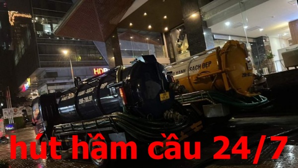rút hầm cầu đà nẵng ban đêm